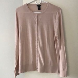 💥NWOT, 100% cotton cardigan by Ann Taylor. Cut tags before realizing too small.